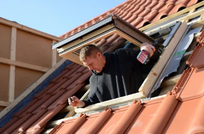 Pose de fenêtres de toit Velux au Pavillon-Sainte-Julie